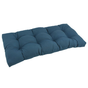 Outdoor settee online cushion